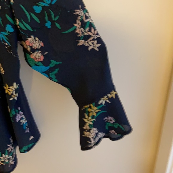 Blouse - Picture 3 of 4